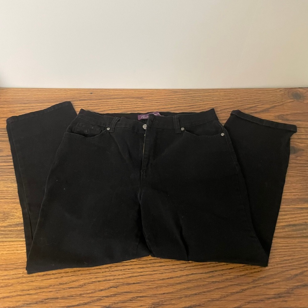 GLORIA VANDERBILT Jeans Women 12P Black High Rise Tapered Stretch Denim Pants